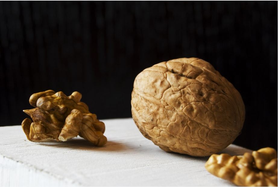 Organic walnut & nutrition facts